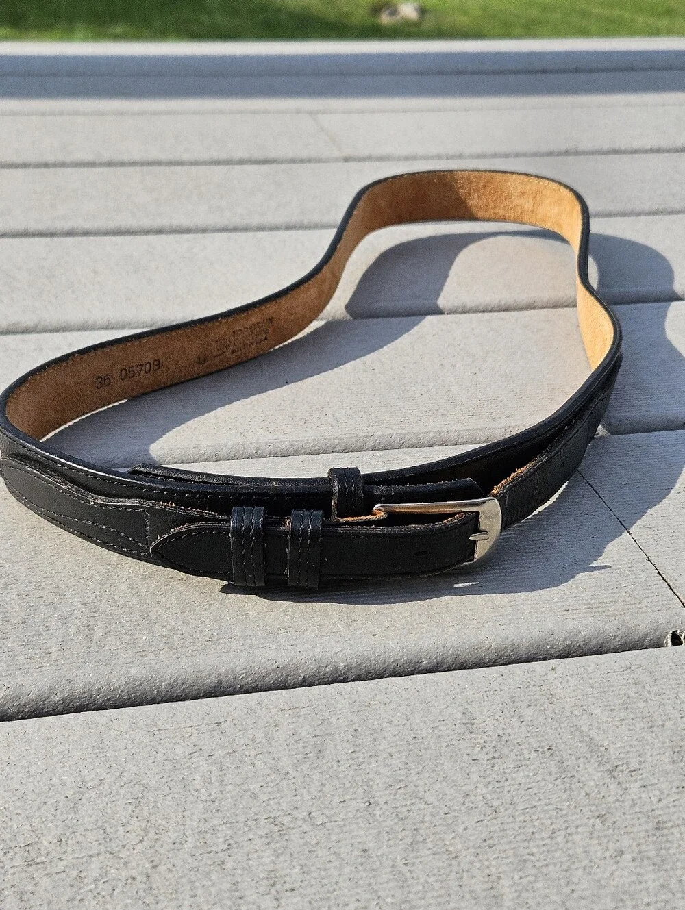 Black leather belt with silver buckle, size 36 #leather #buckle